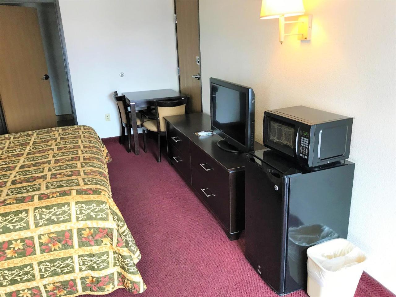American Inn & Suites Albuquerque Luaran gambar